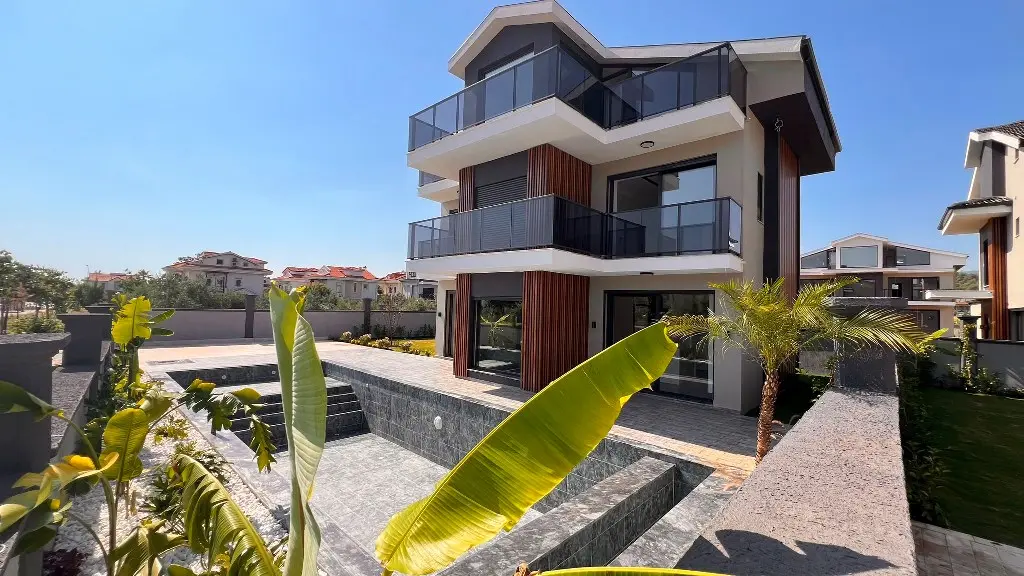 Villa in Calis